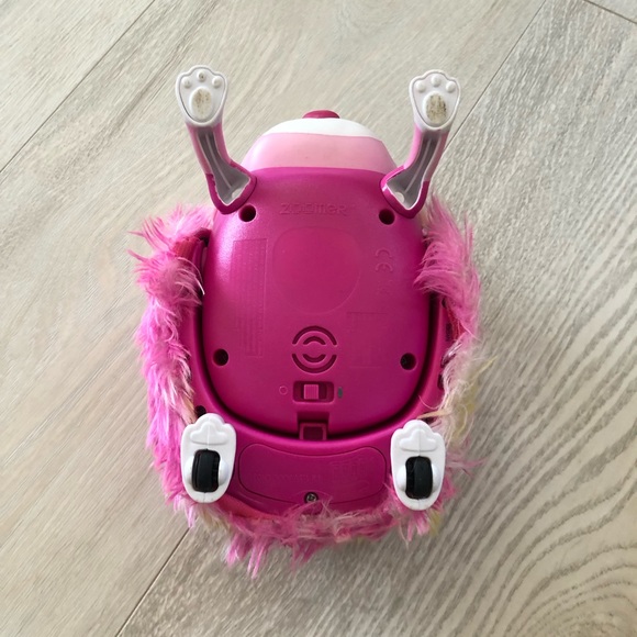 Zoomer Hedgiez Whirl Hedgehog with Lights, Sounds & Sensors - Picture 16 of 16